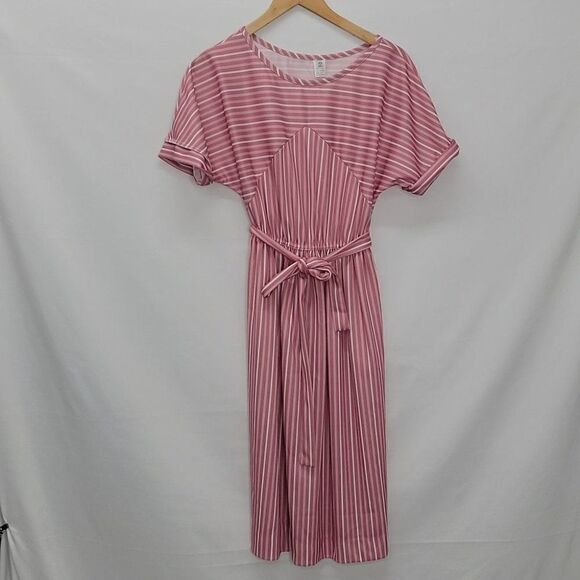 𝅺VINTAGE Unbranded Pink and White Stripe feels of a candy Striper - Picture 2 of 16